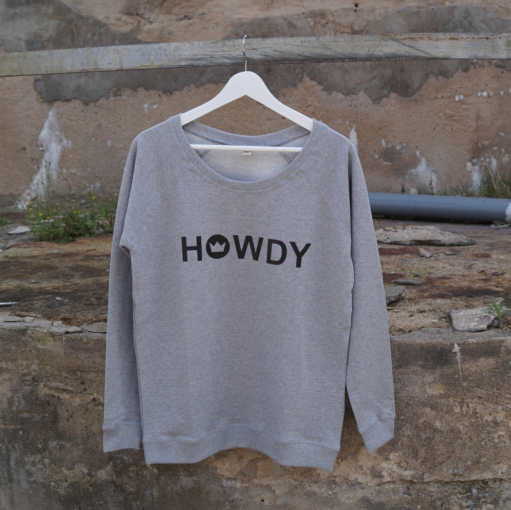 HOWDY - julia hufnagel