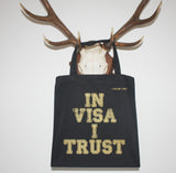 In Visa I Trust black - julia hufnagel 